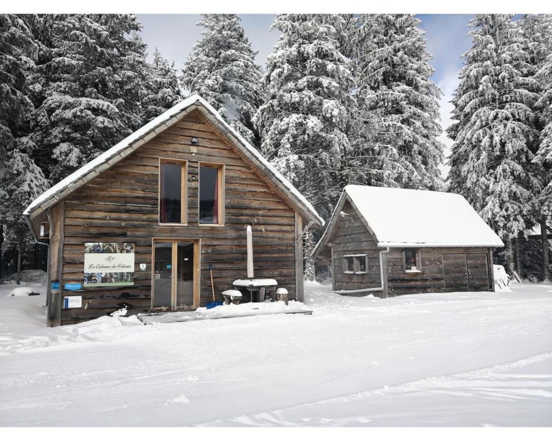 Cabanes Des Volcans La Tour-d'Auvergne Exterior photo