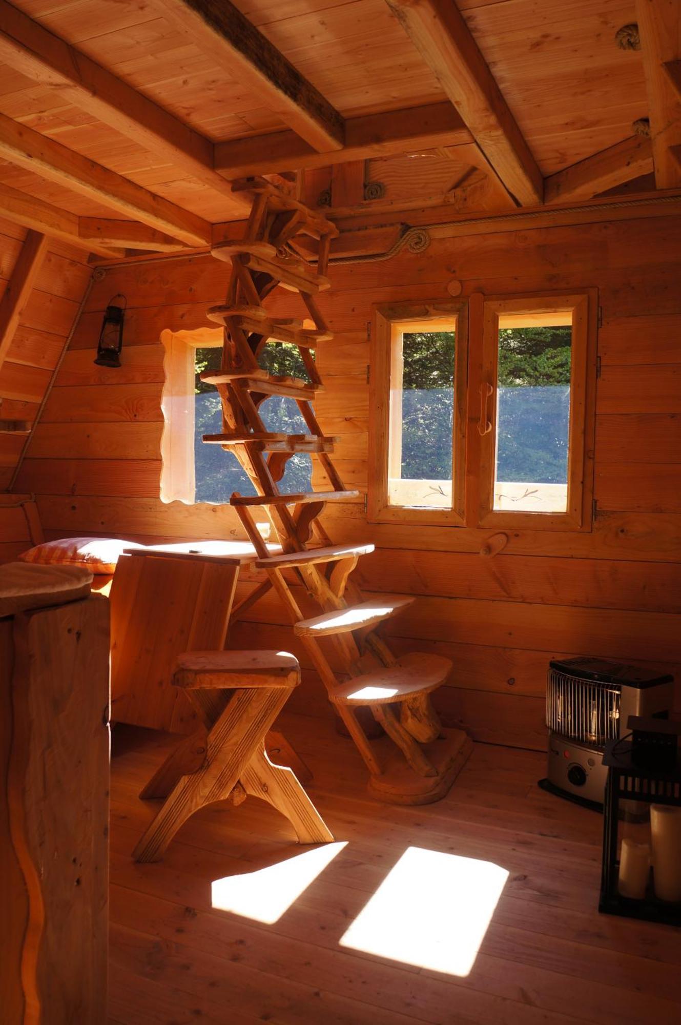 Cabanes Des Volcans La Tour-d'Auvergne Room photo