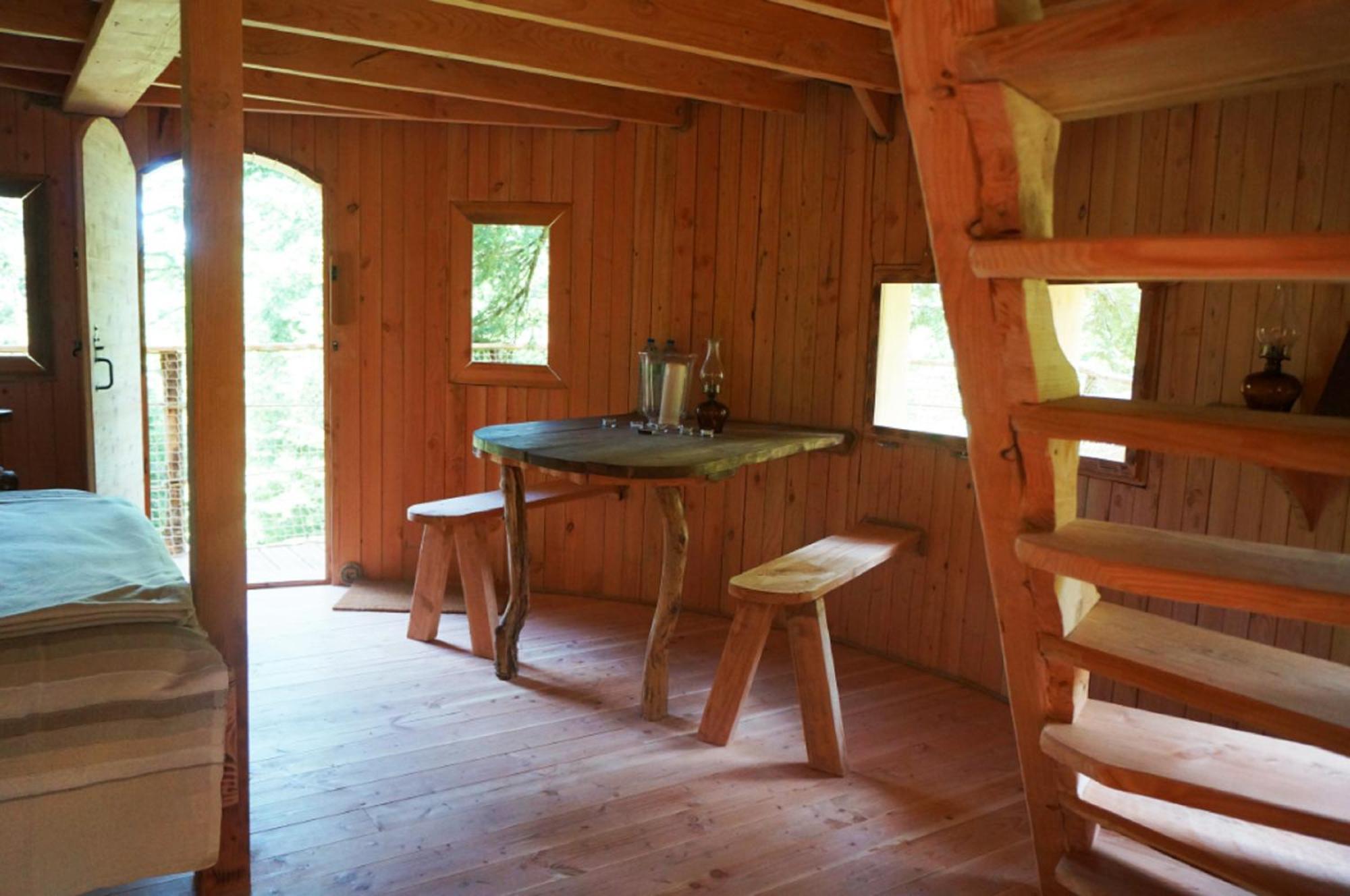 Cabanes Des Volcans La Tour-d'Auvergne Room photo